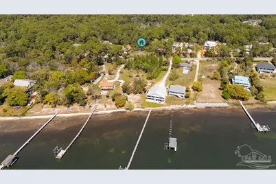 99-100 Soundside Dr, Gulf Breeze, FL 32563 - Photo 2