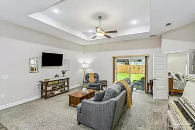 1911 Ladybird Ln, Gulf Breeze, FL 32563 - Photo 12