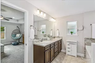 1911 Ladybird Ln, Gulf Breeze, FL 32563 - Photo 18