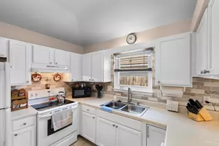 5566 Meadow Creek Pl, Gulf Breeze, FL 32563 - Photo 10