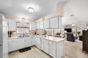 5566 Meadow Creek Pl, Gulf Breeze, FL 32563 - Photo 8