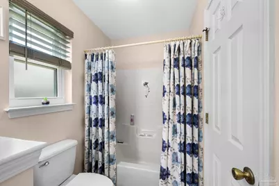 5566 Meadow Creek Pl, Gulf Breeze, FL 32563 - Photo 22