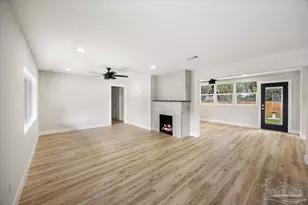 1504 Baylen St, Pensacola, FL 32501 - Photo 4