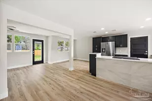 1504 Baylen St, Pensacola, FL 32501 - Photo 12