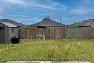 5143 Carmell Ridge Cir, Milton, FL 32570 - Photo 40