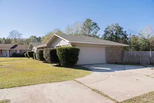 8238 Li Fair Dr, Pensacola, FL 32506 - Photo 2