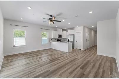 9483 Nature Creek Cir, Pensacola, FL 32526 - Photo 8