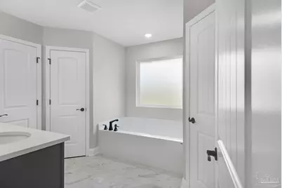 7399 Forestwood Dr, Milton, FL 32570 - Photo 12