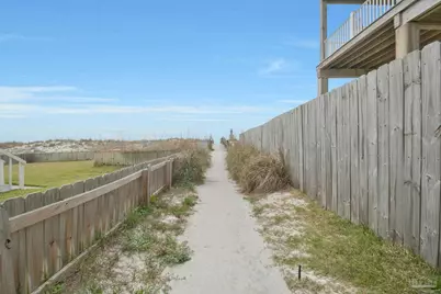 1724 Calle Bonita, Pensacola Beach, FL 32561 - Photo 8
