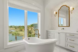 12 Wharf Ave, Pensacola, FL 32502 - Photo 24