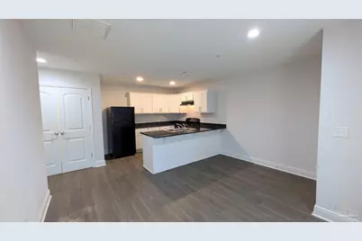 313 N Navy Blvd #2D, Pensacola, FL 32507 - Photo 4