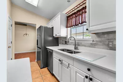 2948 Charter Oaks Ln, Pensacola, FL 32514 - Photo 4