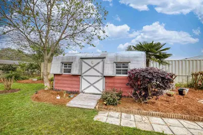 3013 Christine St, Pensacola, FL 32526 - Photo 38