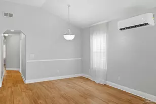 514 W Strong St, Pensacola, FL 32501 - Photo 12