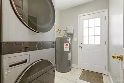 514 W Strong St, Pensacola, FL 32501 - Photo 30