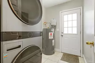 514 W Strong St, Pensacola, FL 32501 - Photo 30