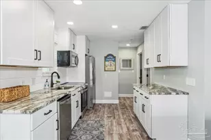 7476 Sunset Harbor Dr, Navarre Beach, FL 32566 - Photo 8