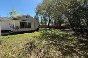 1120 Barcia Dr, Pensacola, FL 32503 - Photo 20