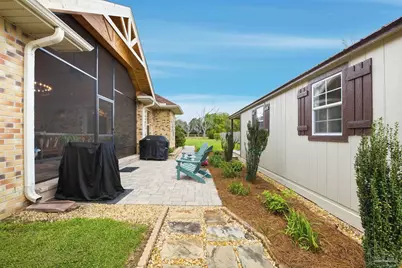 2710 Sandicrest Dr, Cantonment, FL 32533 - Photo 44