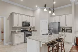 2145 Angels Rdg Cv, Cantonment, FL 32533 - Photo 2
