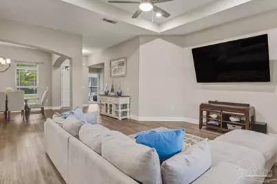 6898 Loysburg St, Navarre, FL 32566 - Photo 8