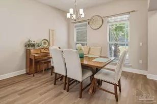 6898 Loysburg St, Navarre, FL 32566 - Photo 4