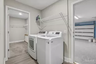 6898 Loysburg St, Navarre, FL 32566 - Photo 18