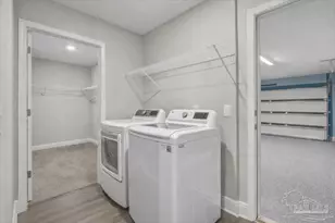 6898 Loysburg St, Navarre, FL 32566 - Photo 18