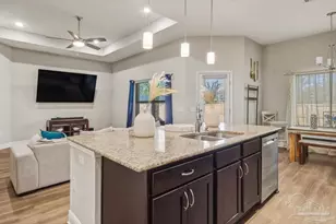 6898 Loysburg St, Navarre, FL 32566 - Photo 8