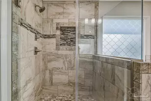 6898 Loysburg St, Navarre, FL 32566 - Photo 12