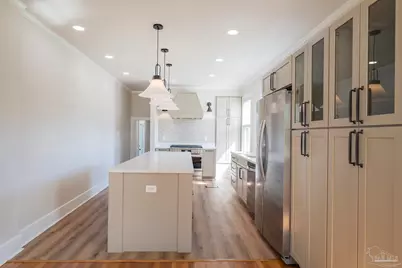 700 W Moreno St, Pensacola, FL 32501 - Photo 16