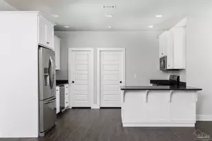 311 N 8th Ave, Pensacola, FL 32501 - Photo 10