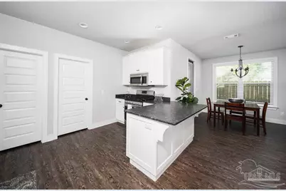 311 N 8th Ave, Pensacola, FL 32501 - Photo 12