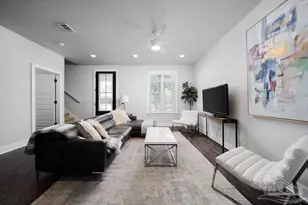 311 N 8th Ave, Pensacola, FL 32501 - Photo 6