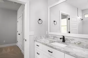 311 N 8th Ave, Pensacola, FL 32501 - Photo 36