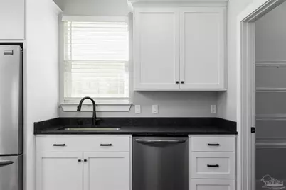 311 N 8th Ave, Pensacola, FL 32501 - Photo 16