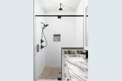 311 N 8th Ave, Pensacola, FL 32501 - Photo 34