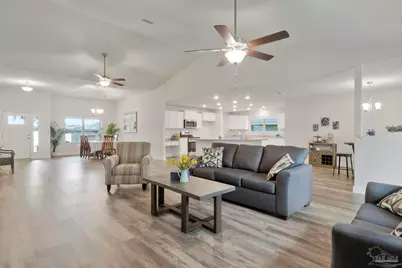 5176 Emmaline Ln, Milton, FL 32570 - Photo 14