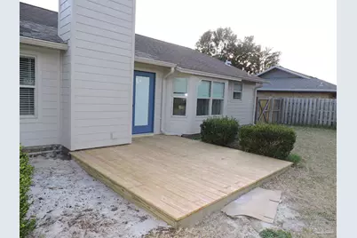 3890 Sailwind Dr, Gulf Breeze, FL 32563 - Photo 12