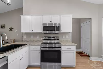 4439 Conifers St, Milton, FL 32583 - Photo 14