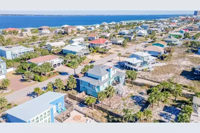 1206 Maldonado Dr, Pensacola Beach, FL 32561 - Photo 8