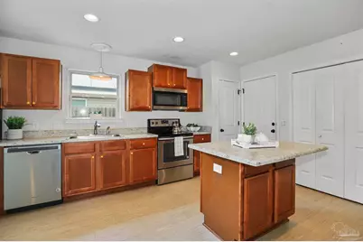 5953 Fairlands Rd, Milton, FL 32583 - Photo 12