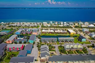 1687 Bulevar Mayor, Pensacola Beach, FL 32561 - Photo 24