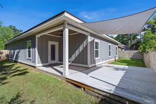 1786 Joybrook Rd, Navarre, FL 32566 - Photo 32