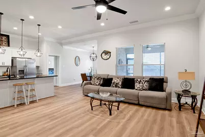 4245 Lady Palm Ct, Pace, FL 32571 - Photo 6