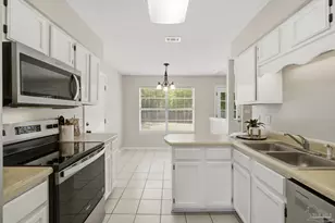 1513 Lighthouse Ct, Gulf Breeze, FL 32563 - Photo 10