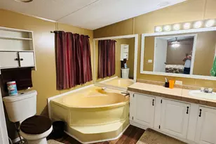 5568 Forest Hills Ln, Milton, FL 32570 - Photo 20