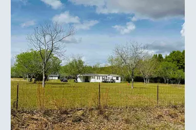 5568 Forest Hills Ln, Milton, FL 32570 - Photo 2
