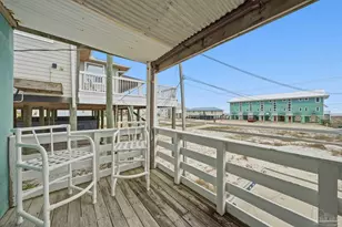 8174 Gulf Blvd, Navarre Beach, FL 32566 - Photo 12