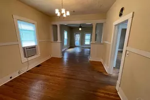 1310 E Strong St, Pensacola, FL 32501 - Photo 4